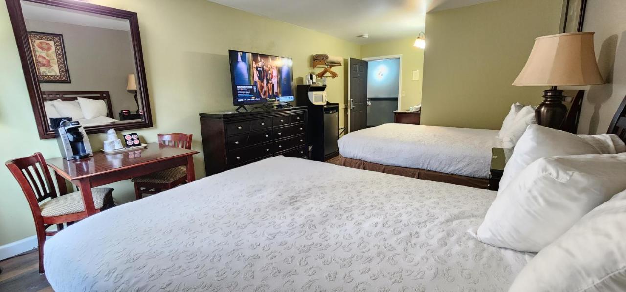 Crest Trail Lodge Паквуд Экстерьер фото