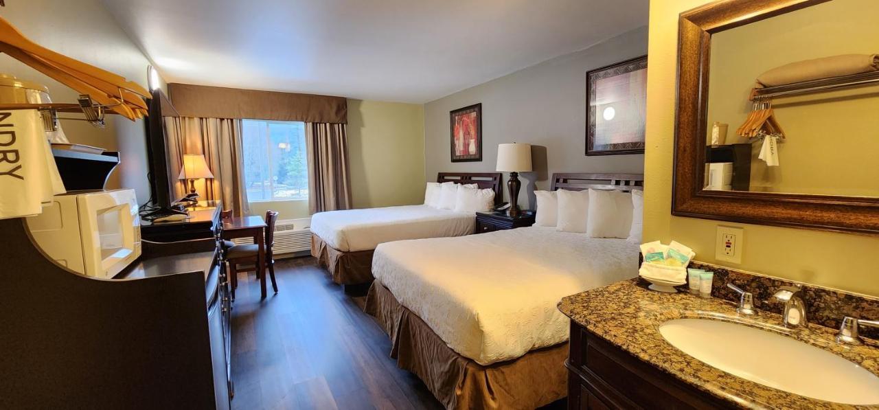 Crest Trail Lodge Паквуд Экстерьер фото