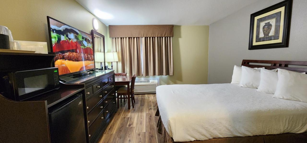 Crest Trail Lodge Паквуд Экстерьер фото
